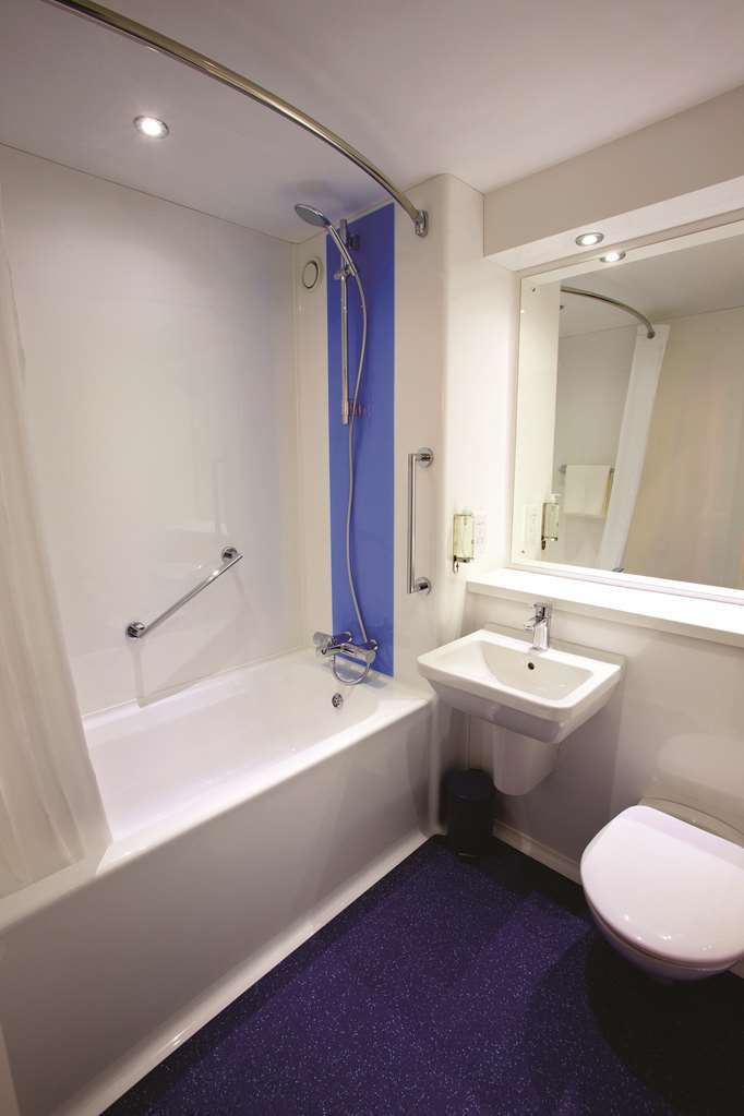 Travelodge דרויטוויץ' חדר תמונה